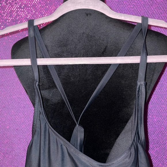 🆕💜 Hurley Black Strappy Back One Piece Swimsuit Athletic Surf Style L - Picture 3 of 13